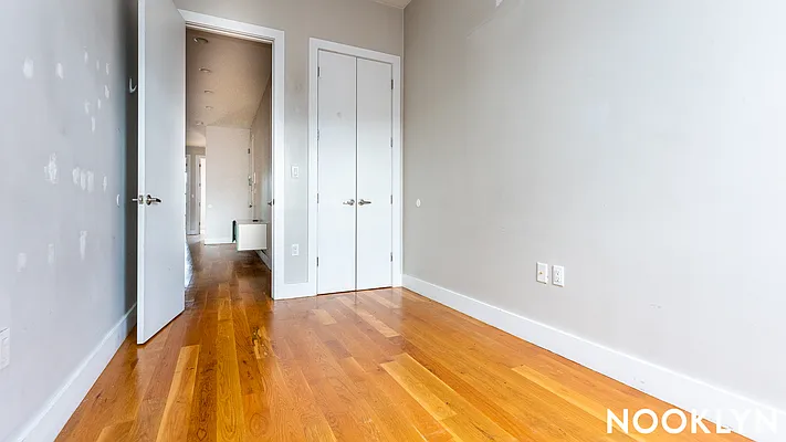 Rented by Nooklyn NYC LLC | media 25