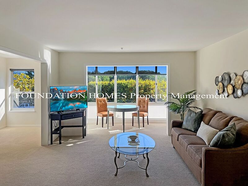 1st image of 100 Thorndale Dr APT 133