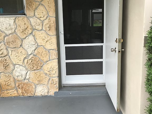 3rd image of 2521 Emory Dr W APT F