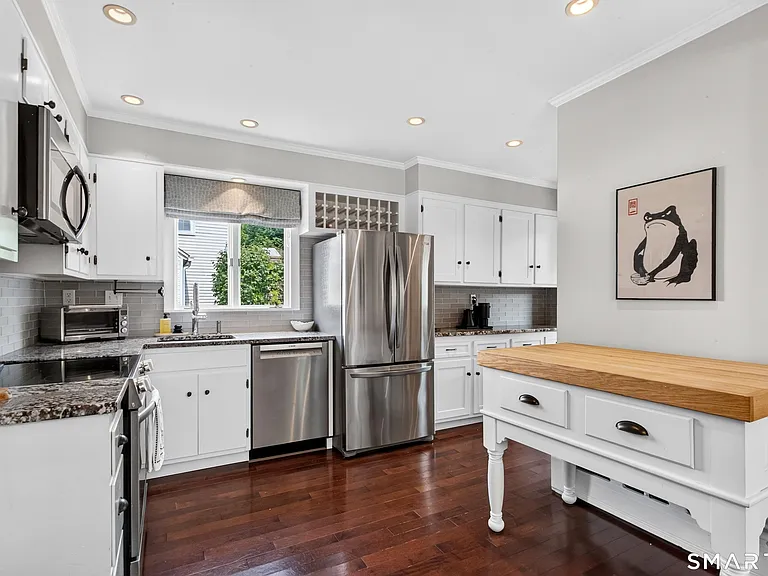 42 Treadwell Ave — Photo 7