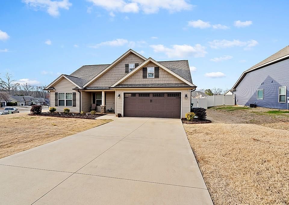 1st image of 101 Granite Ct