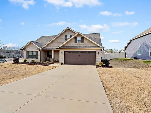 101 Granite Ct, Greenwood, SC 29649