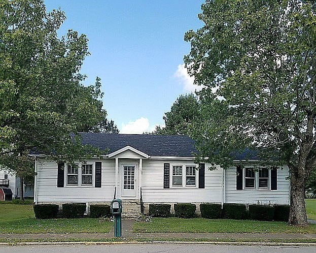 1st image of 505 W Shelby St