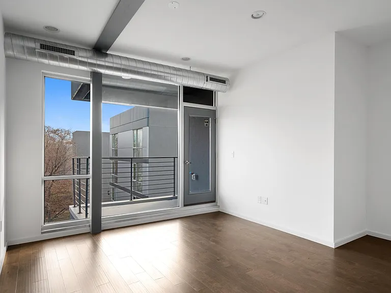 634 W Jefferson St #3 — Photo 16