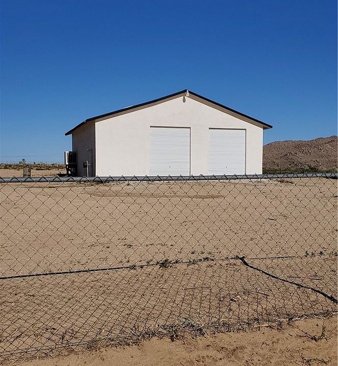 1st image of 10790 Pumalo Ave