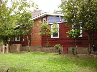 23 Discovery Rd, Hampton, VA 23664