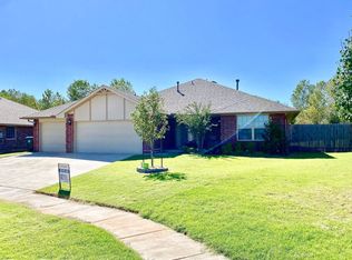 10800 SE 27th St, Midwest City, OK 73130