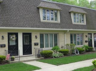 2150 W 111th St #5, Chicago, IL 60643