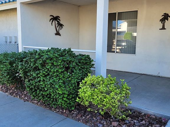 2nd image of 1800 Clubhouse Dr Unit 107