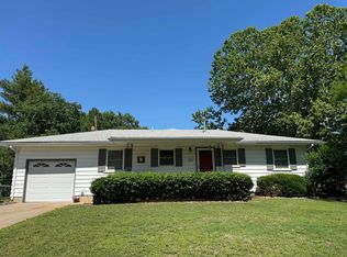 816 S Plum St, Newton, KS 67114