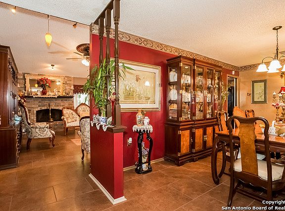 3rd image of 5106 Campe Verde Dr