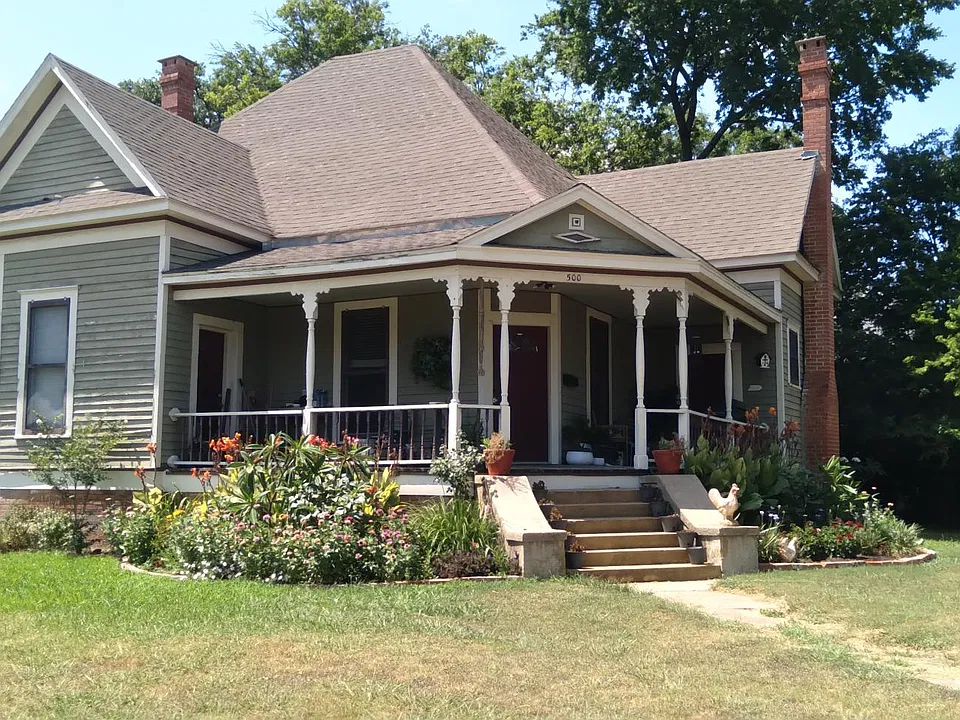500 N Washington Ave