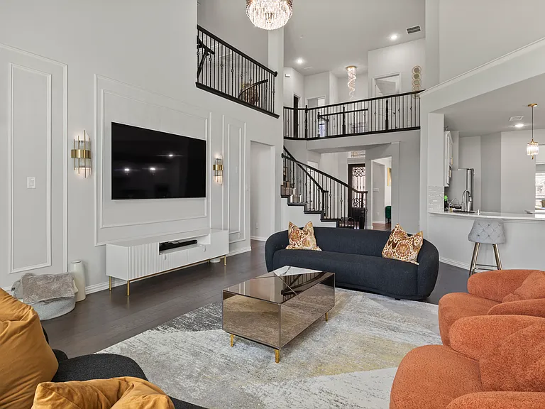 1708 Ordonez Dr — Photo 4