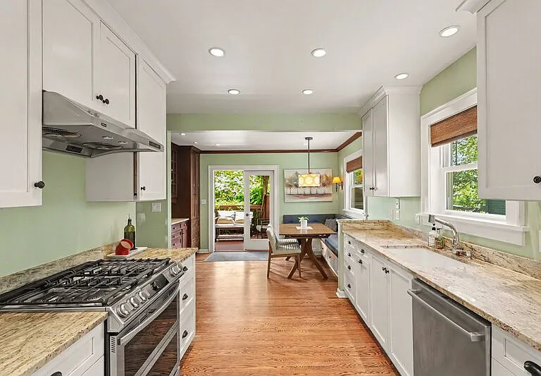 351 NW 84th St — Photo 9