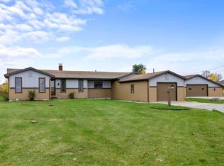 6825 Black Rd, New Haven, IN 46774