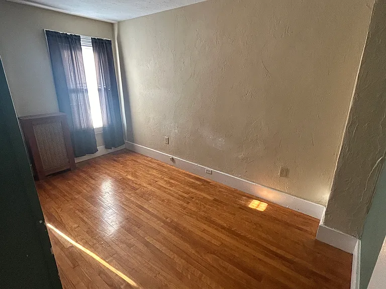94 Woodland St #2 — Photo 5