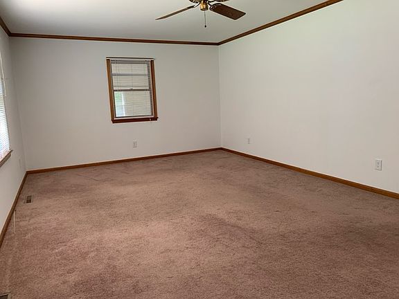 4th image of 37778 E Pond Cir