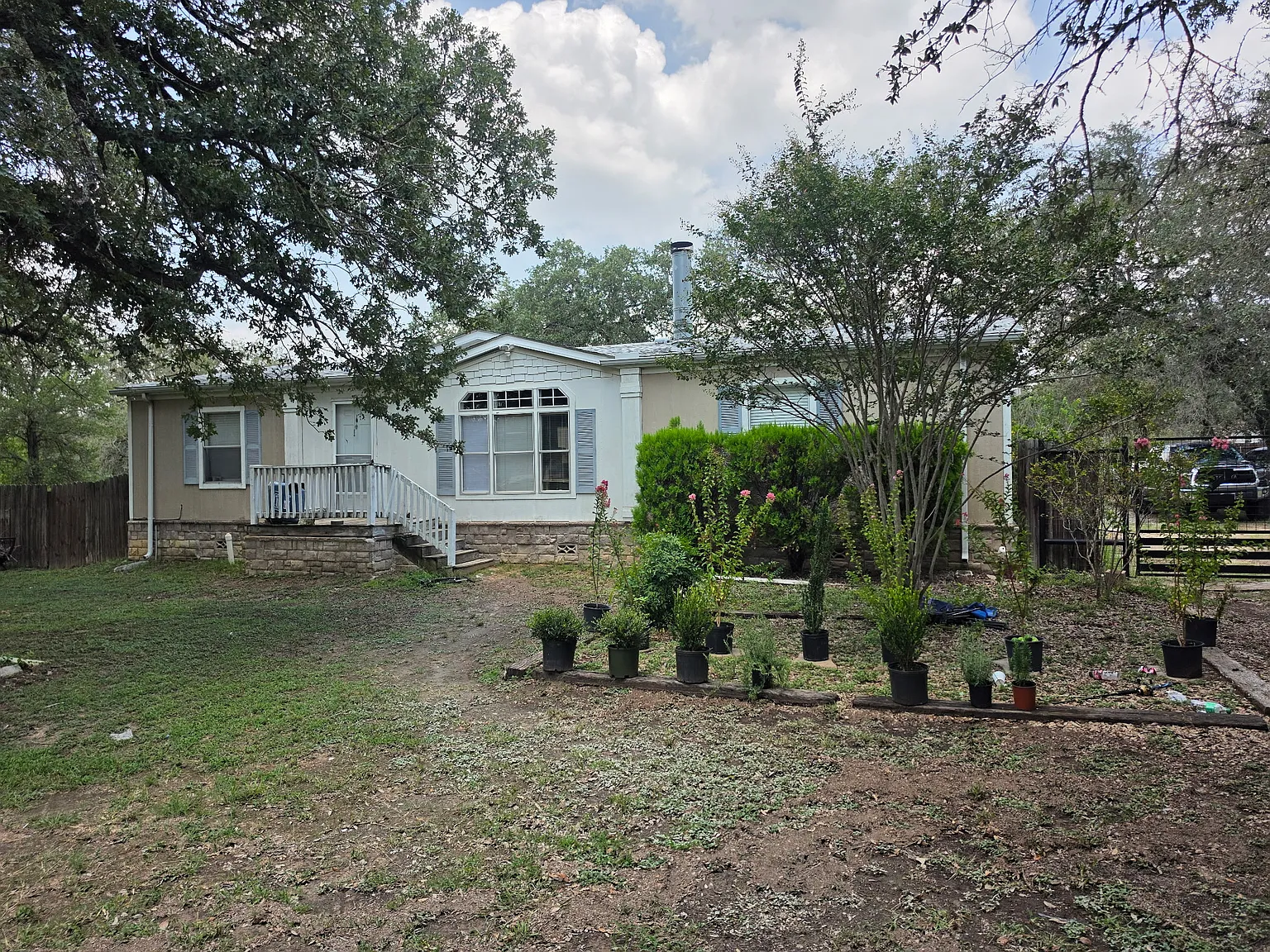 3 bed, 1512 sqft, $1,500 — Photo 1
