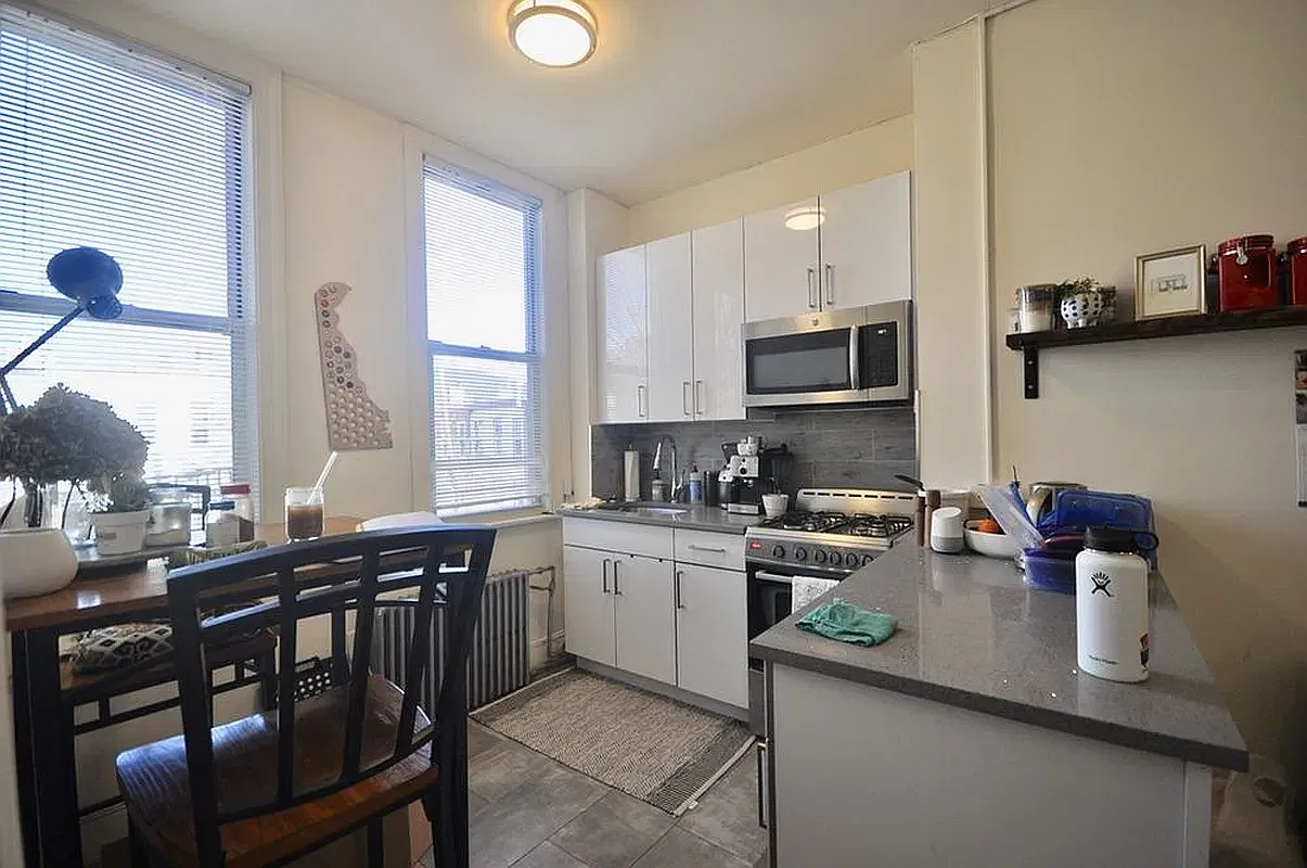 37 Schaefer Street — Photo 4