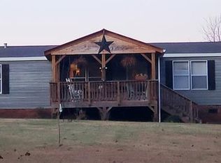 8961 Bowman Lowman Ave, Hickory, NC 28601