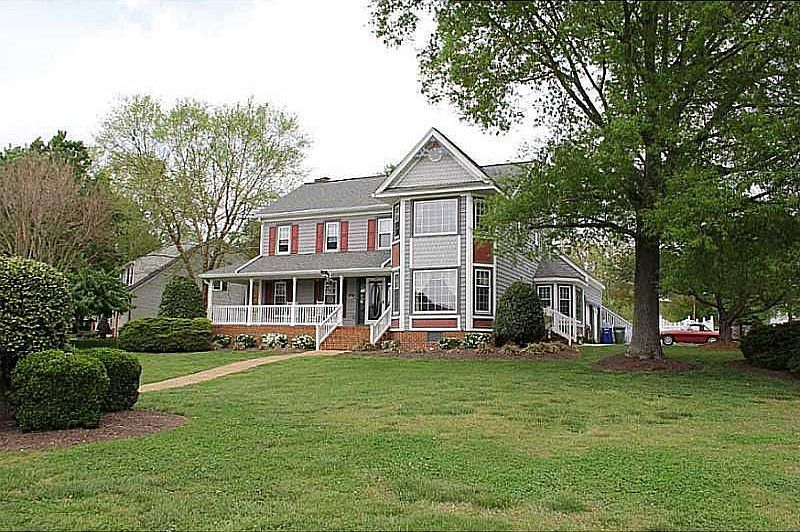 1st image of 1102 Patrick Ln
