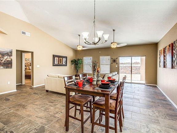 4th image of 14326 Loma Esmeralda Dr