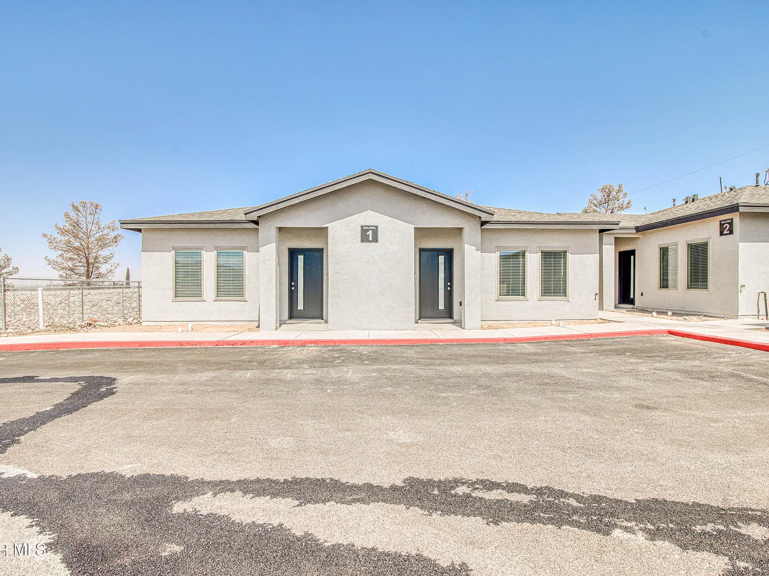 2 bed, 800 sqft, $1,300 — Photo 4
