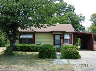 3509 Eastridge Dr, Haltom City, TX 76117