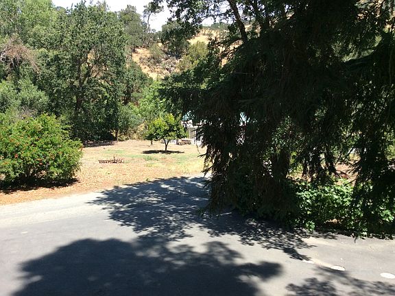 4th image of 3301 Aspara Dr #B