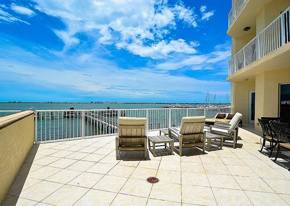 1st image of 6025 Sun Blvd APT 102