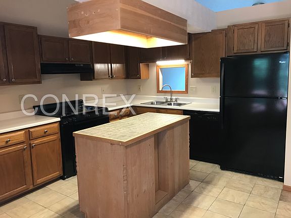 5th image of 4901 Dexter Ct
