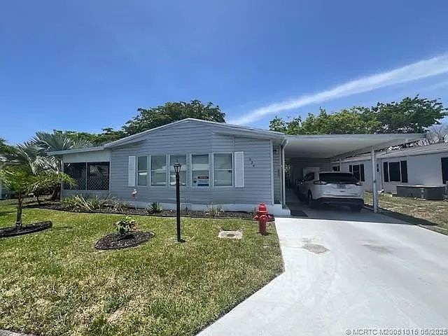 1st image of 924 Sun Acres Ln