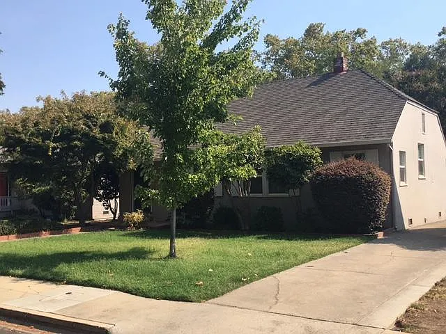 2416 Donner Way photo 1