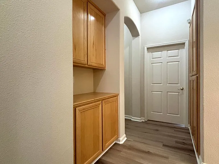 1532 Alton Ln — Photo 14
