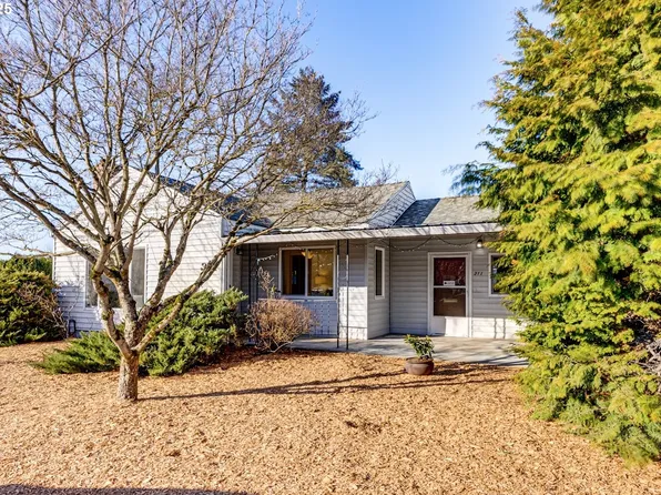 311 SE 106th Ave, Portland, OR 97216
