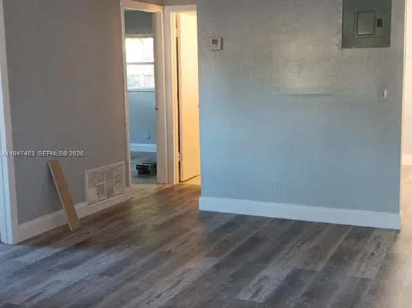5640 NW 15th St #1, Fort Lauderdale, FL 33313