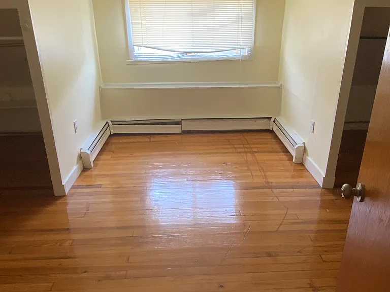 Second Floor bedroom on the Lanning side