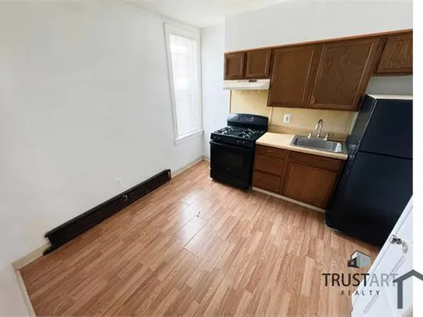 148 W Spencer Ave Floor 2, Philadelphia, PA 19120