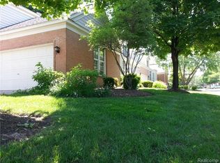 16329 Brookwood Ct #11, Northville, MI 48168