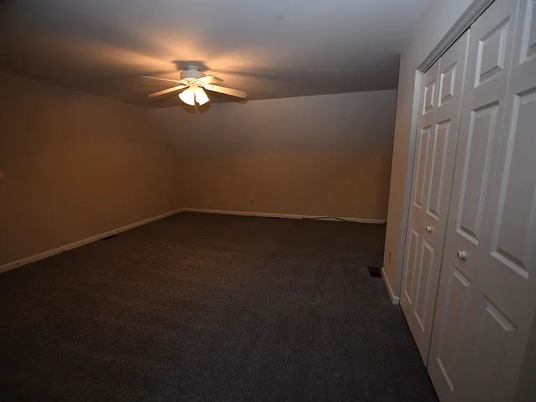 20503 Chestnut Ridge Dr — Photo 32