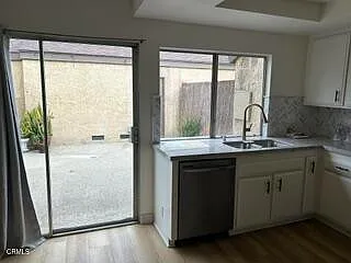 7027 Flicker Ct — Photo 3