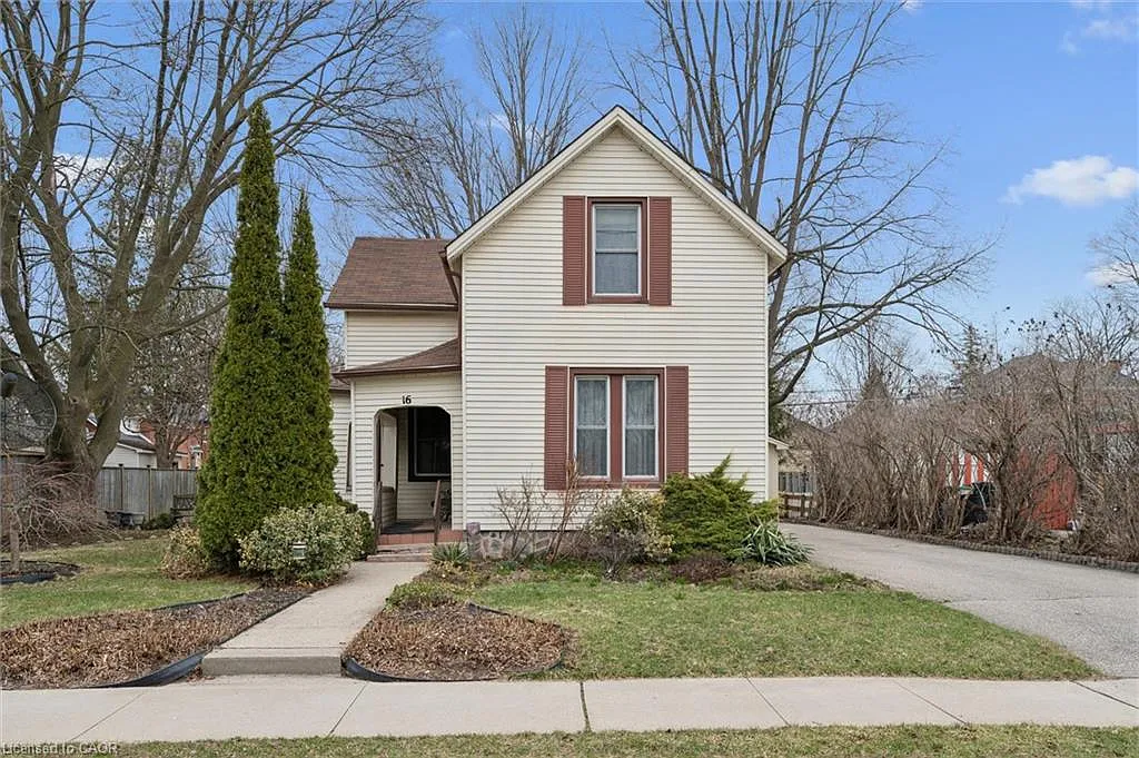 16 Rich Ave photo 1