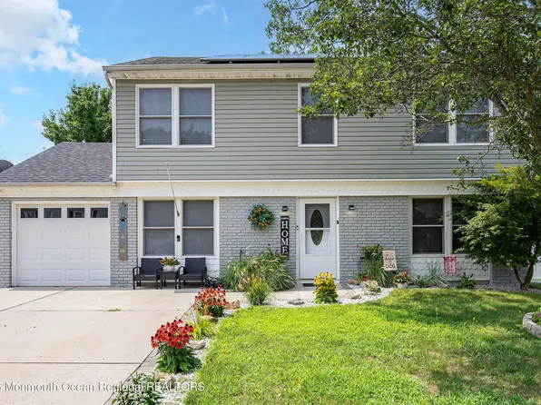 67 Village Drive, Barnegat, NJ 08005