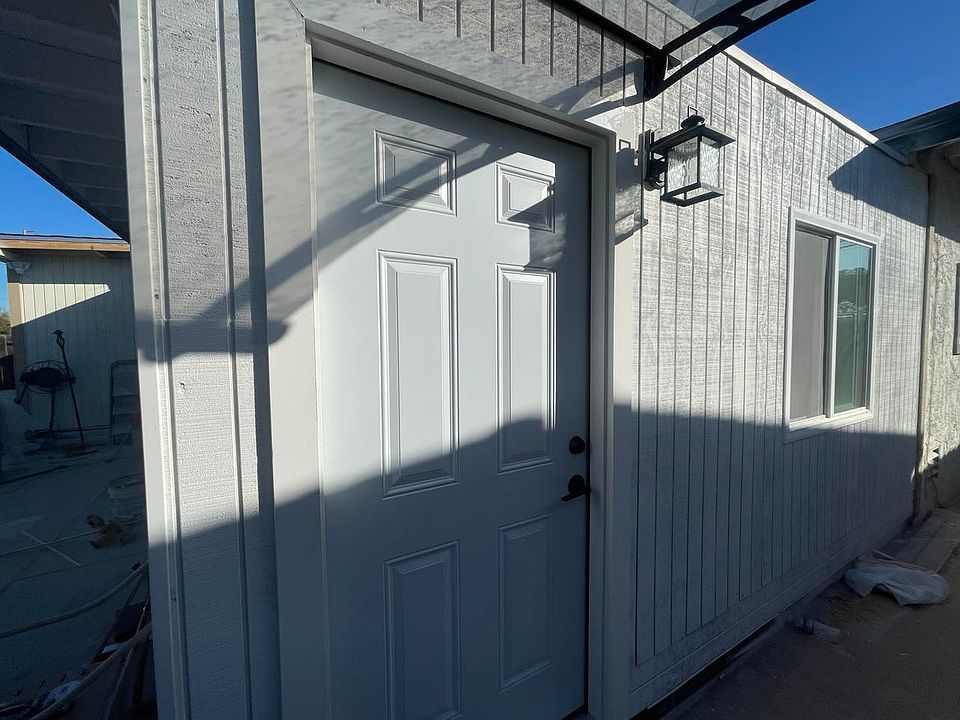 2nd image of 2542 Greyling Dr #1
