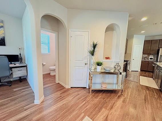 2nd image of 24803 Puccini Pl