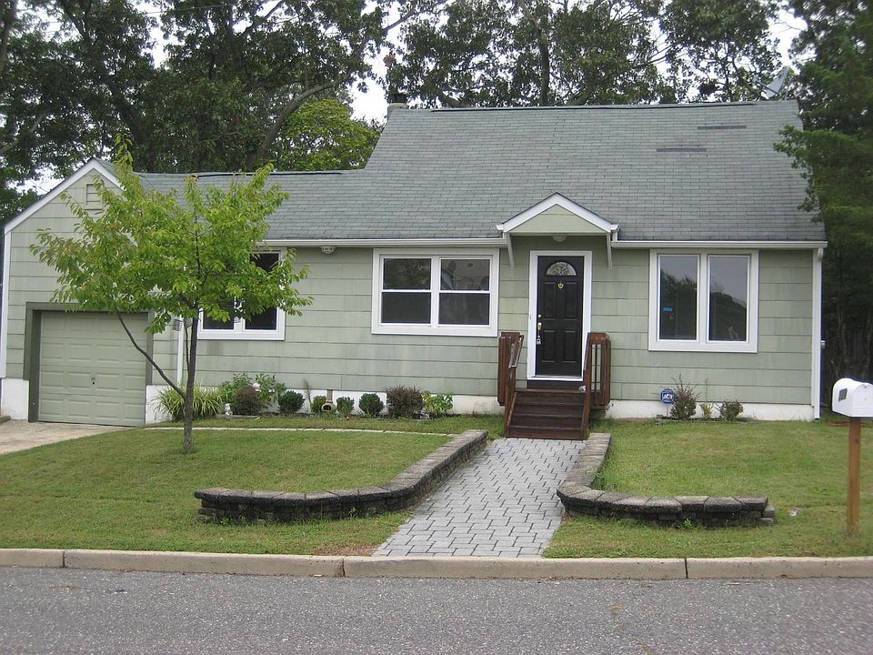 1st image of 321 18th Ave