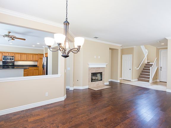 5th image of 17545 Gladesworth Ln
