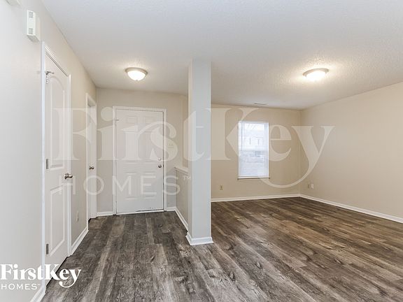 3rd image of 6829 W Raleigh Dr