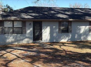 507 E McLean St, Manchester, TN 37355