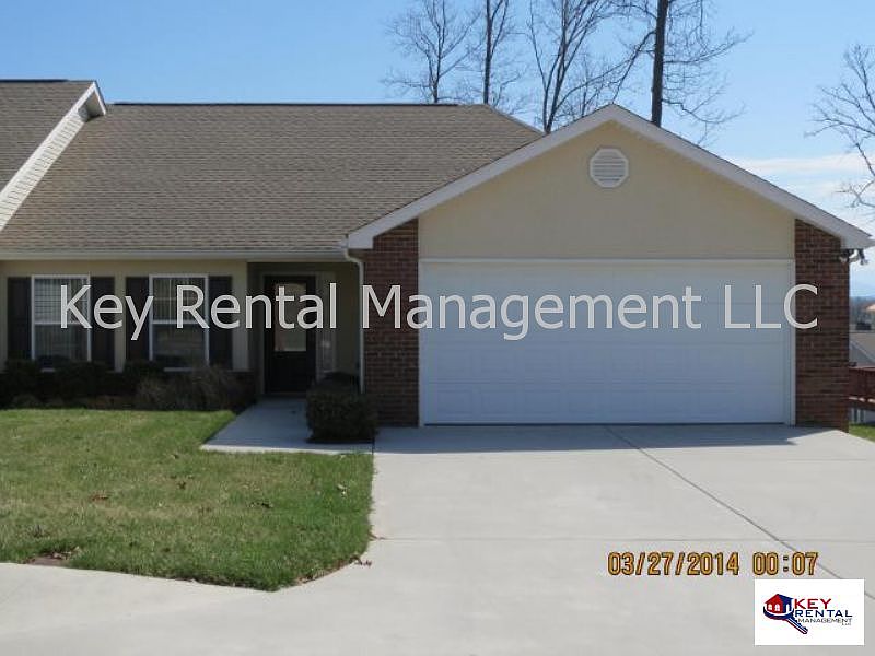 1st image of 432 Willow Oak Cir